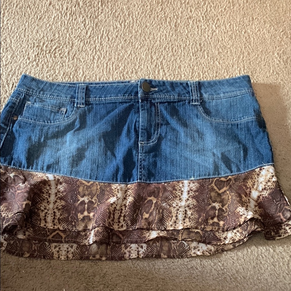 Chic Denim and Snake Print Mini Skirt